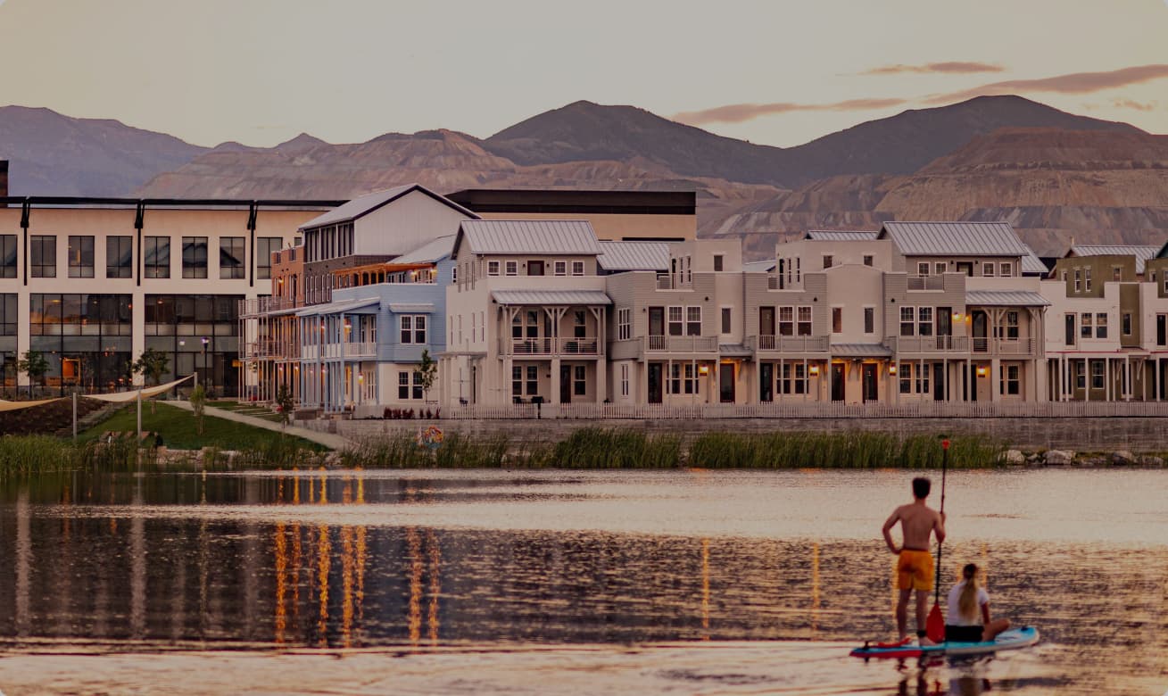 Daybreak Paddle boarding